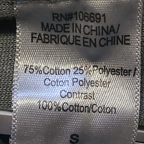 *Young, Fabulous and Broke gray velour cropped hoodie, full zip, size Sma… - Picture 7 of 11